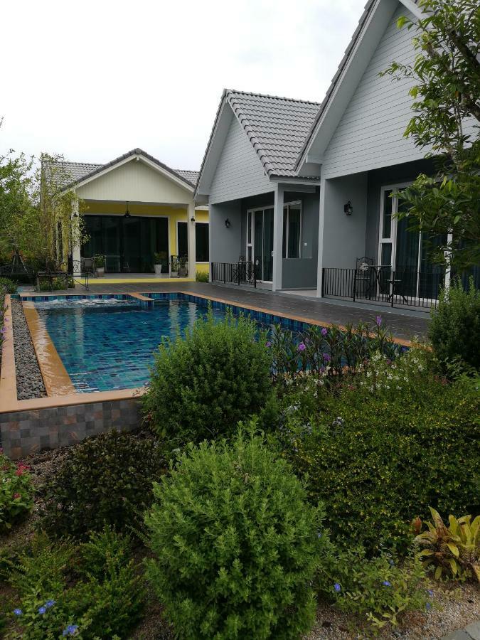 Baan Phurit Khaoyai Pak Chong Exterior foto